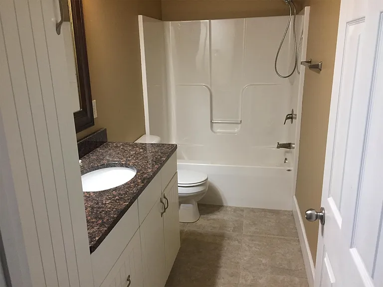 2019 Koch Dr — Photo 4