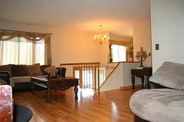 3 bed, 1.5 bath, 1344 sqft, $900 — Photo 4