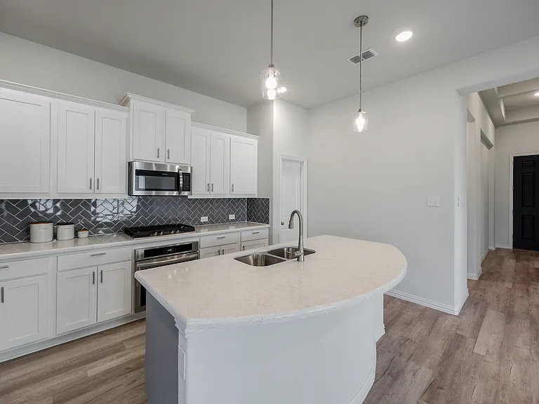 1205 Indianola Trl — Photo 6