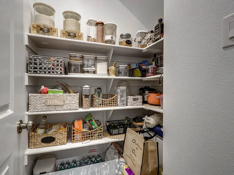 7031 Cedar Creek Dr — Photo 12
