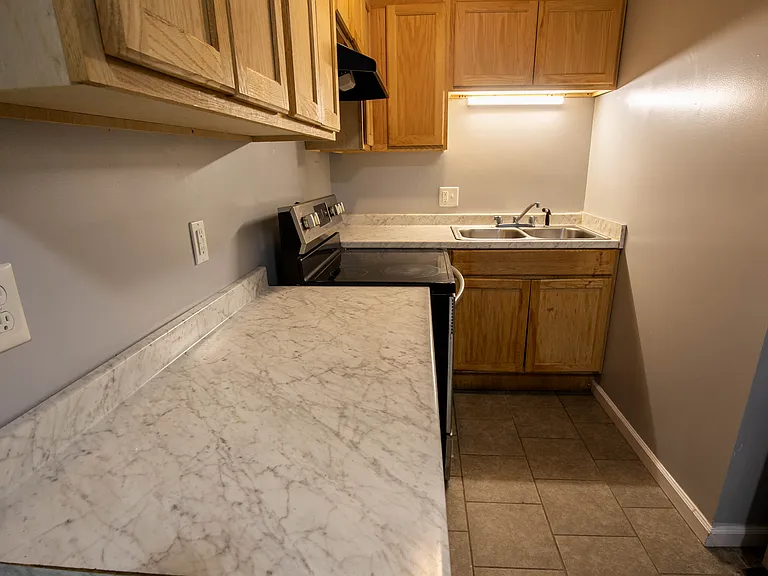5768 Aftonshire Dr — Photo 3
