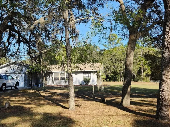 215 S Ponder Ave, Lecanto, FL 34461