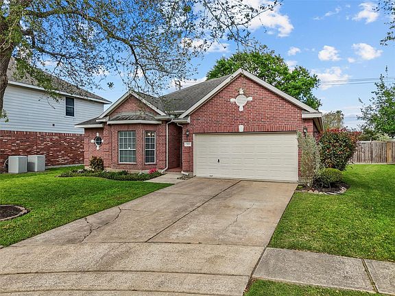2nd image of 323 Colony Creek Drive