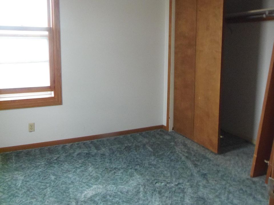 2nd image of 411 South St