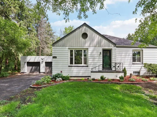 13316 West Forest DRIVE, New Berlin, WI 53151