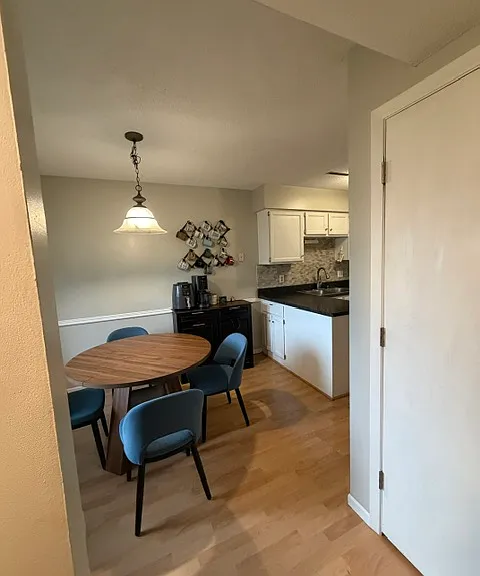 9486 Ranchview Ln N — Photo 10