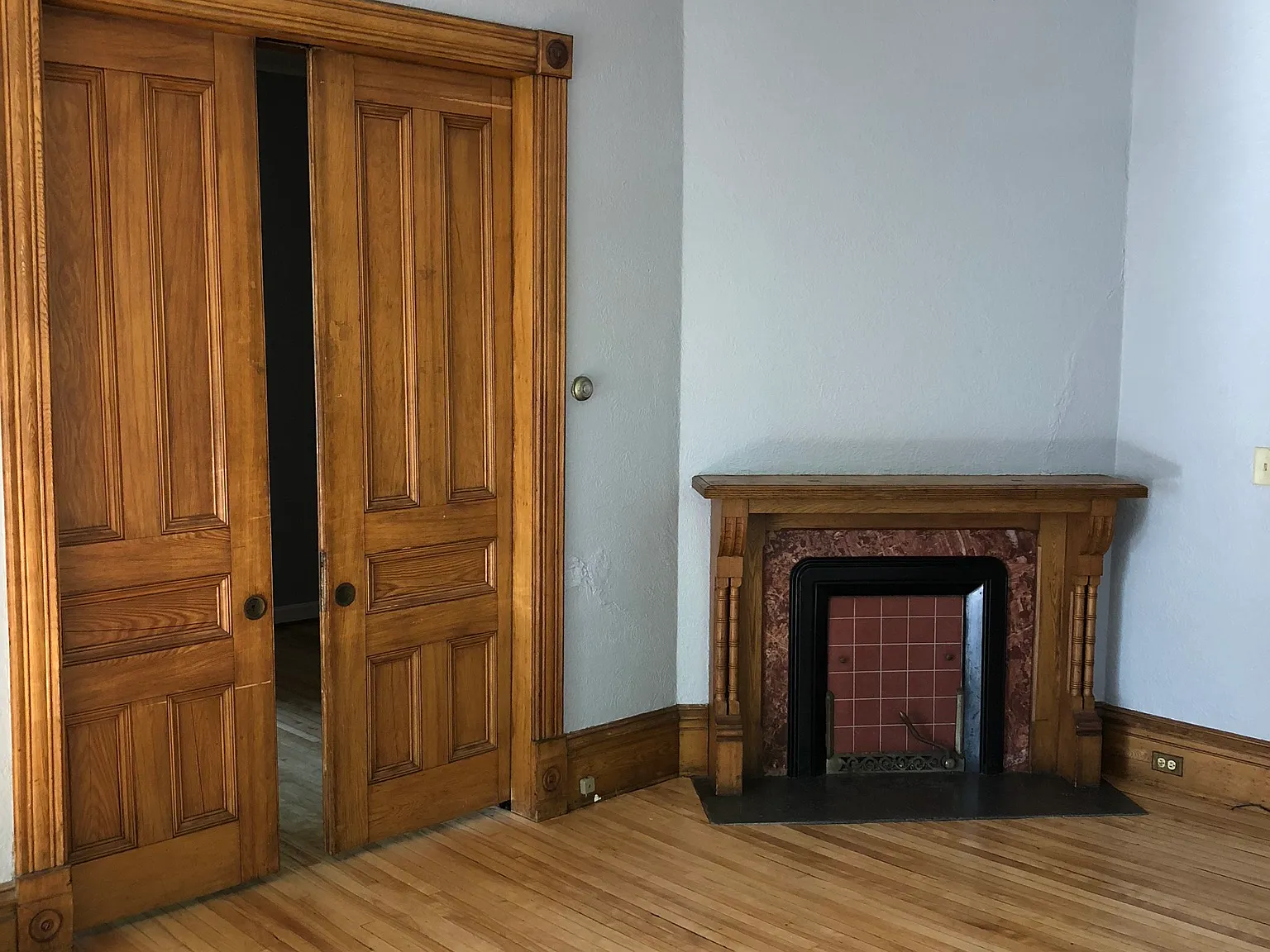 210 Pearl Street - 1E — Photo 4