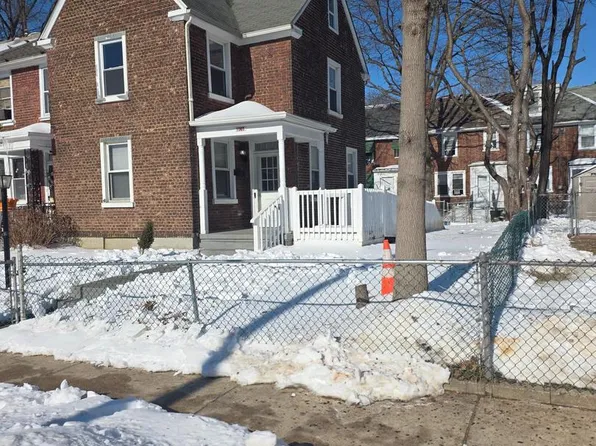 1085 Niagara Rd, Camden, NJ 08104