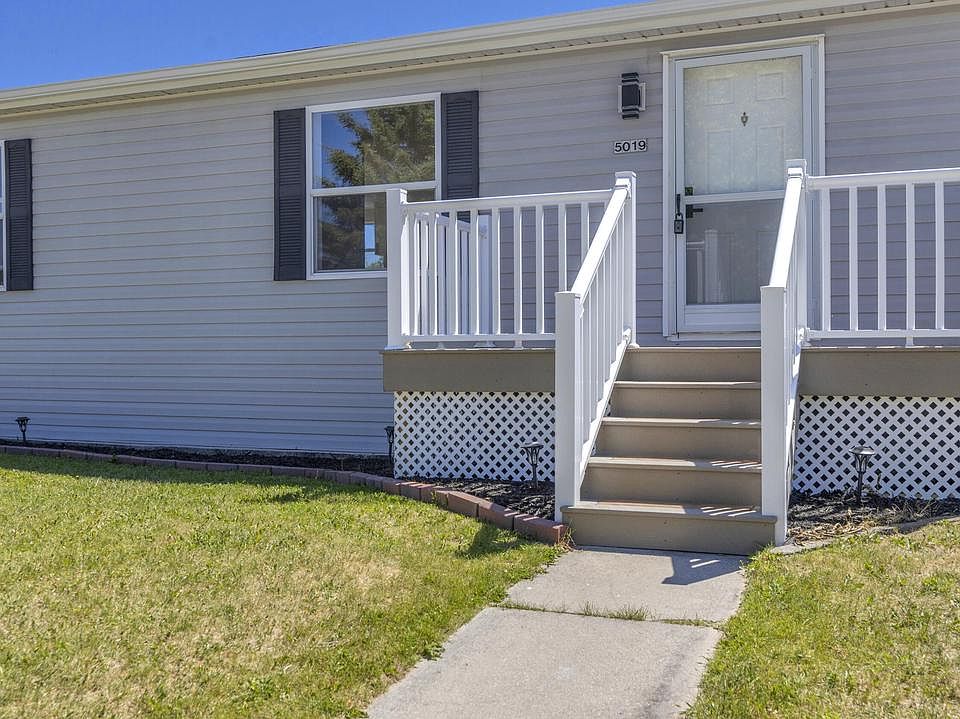 1st image of 5019 Flagstone ROAD