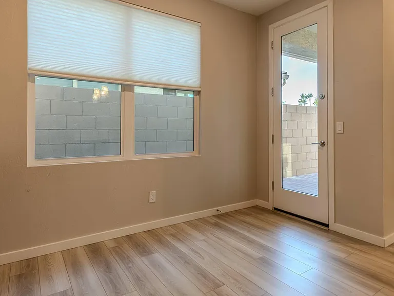 1111 W Diamondback Dr — Photo 27