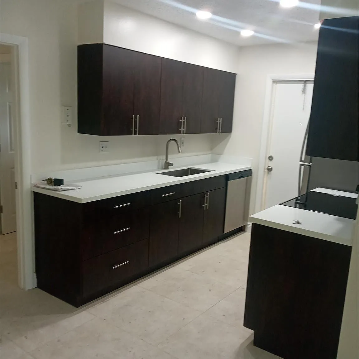 3 bed, 2.0 bath, 1150 sqft, $2,150 — Photo 1