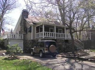 18 Hillside Rd, Ringwood, NJ 07456