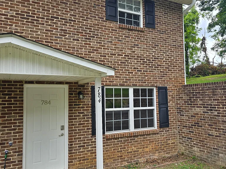 784 Vista Dr #784 — Photo 1