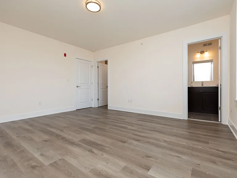 968 N 8th St #8 — Photo 10