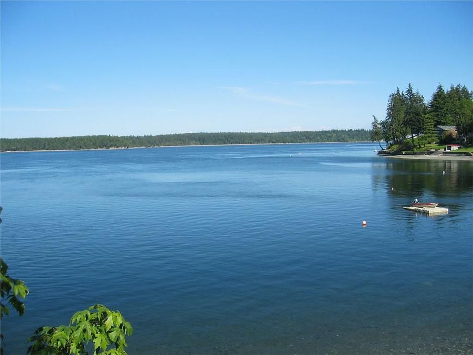 1st image of 2304 Island Dr NW