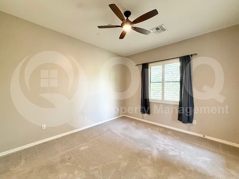 10055 N 142nd St #2240 — Photo 8