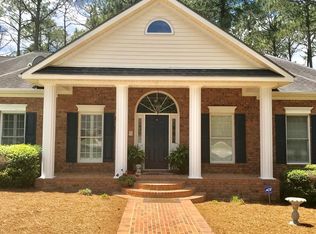 27 Woodhaven Dr, Hazlehurst, GA 31539