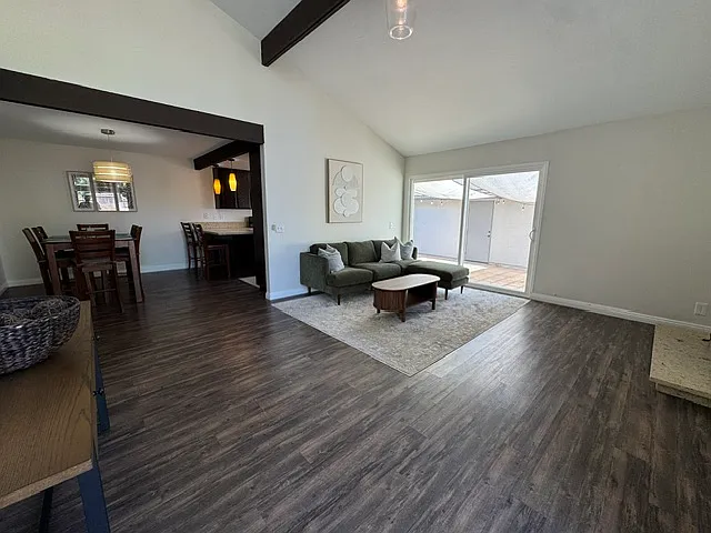 670 Kumquat Way — Photo 3