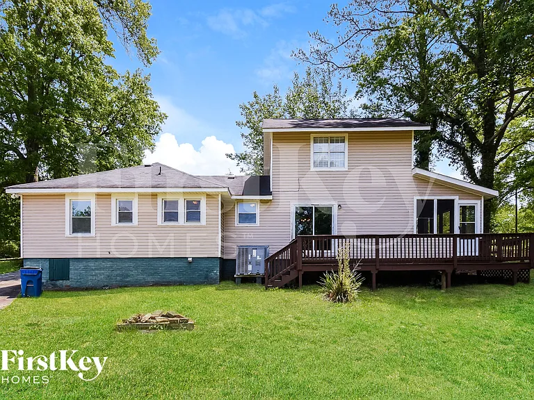 5664 Perk St — Photo 18