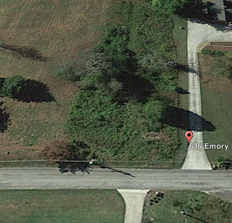 2nd image of 636 Emory River Rd
