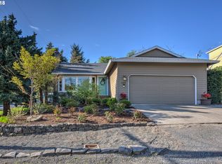 1408 SW Hume St, Portland, OR 97219