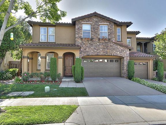 3rd image of 1212 Thornbury Ln