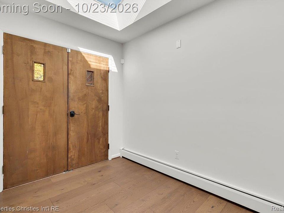 2779 W Wattles Rd, photo 4