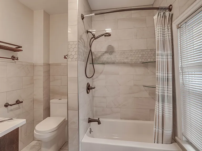 16 Forrester St — Photo 31