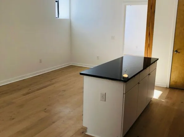 418 N 25th St APT 250, Richmond, VA 23223
