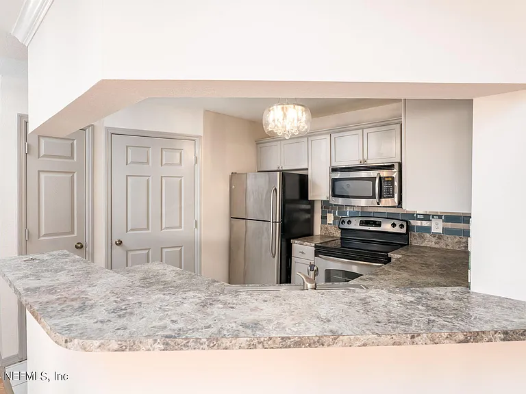 10961 Burnt Mill Rd #436 — Photo 4