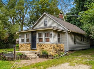 1702 W 3rd St, Sterling, IL 61081