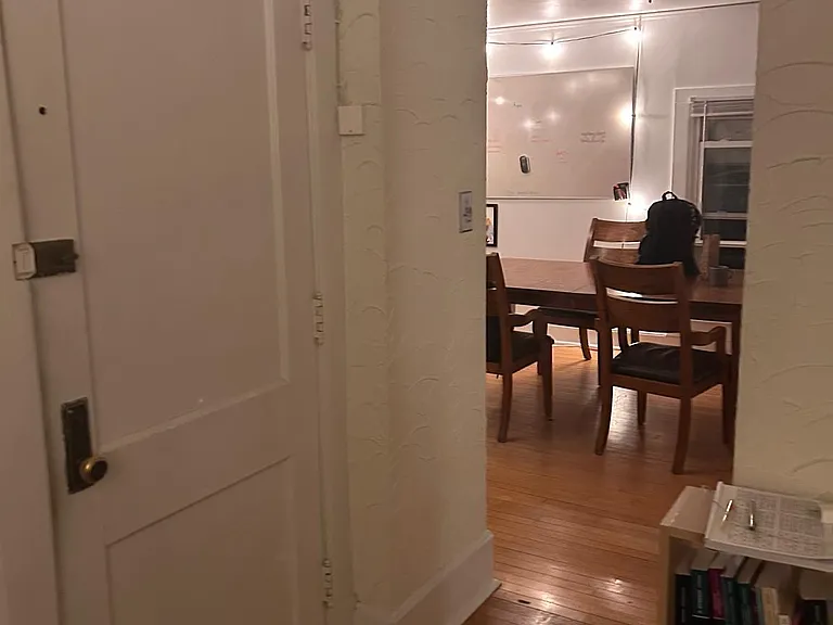 2825 N Downer Ave — Photo 6
