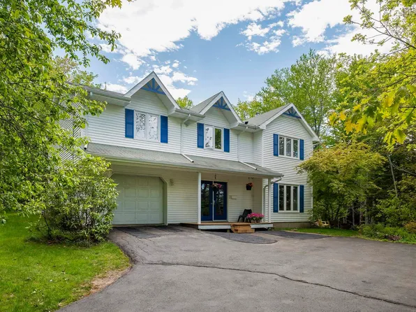 5 Lisa Ct, Halifax, NS B4B 1K4