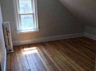12 Smith St, Port Chester, NY