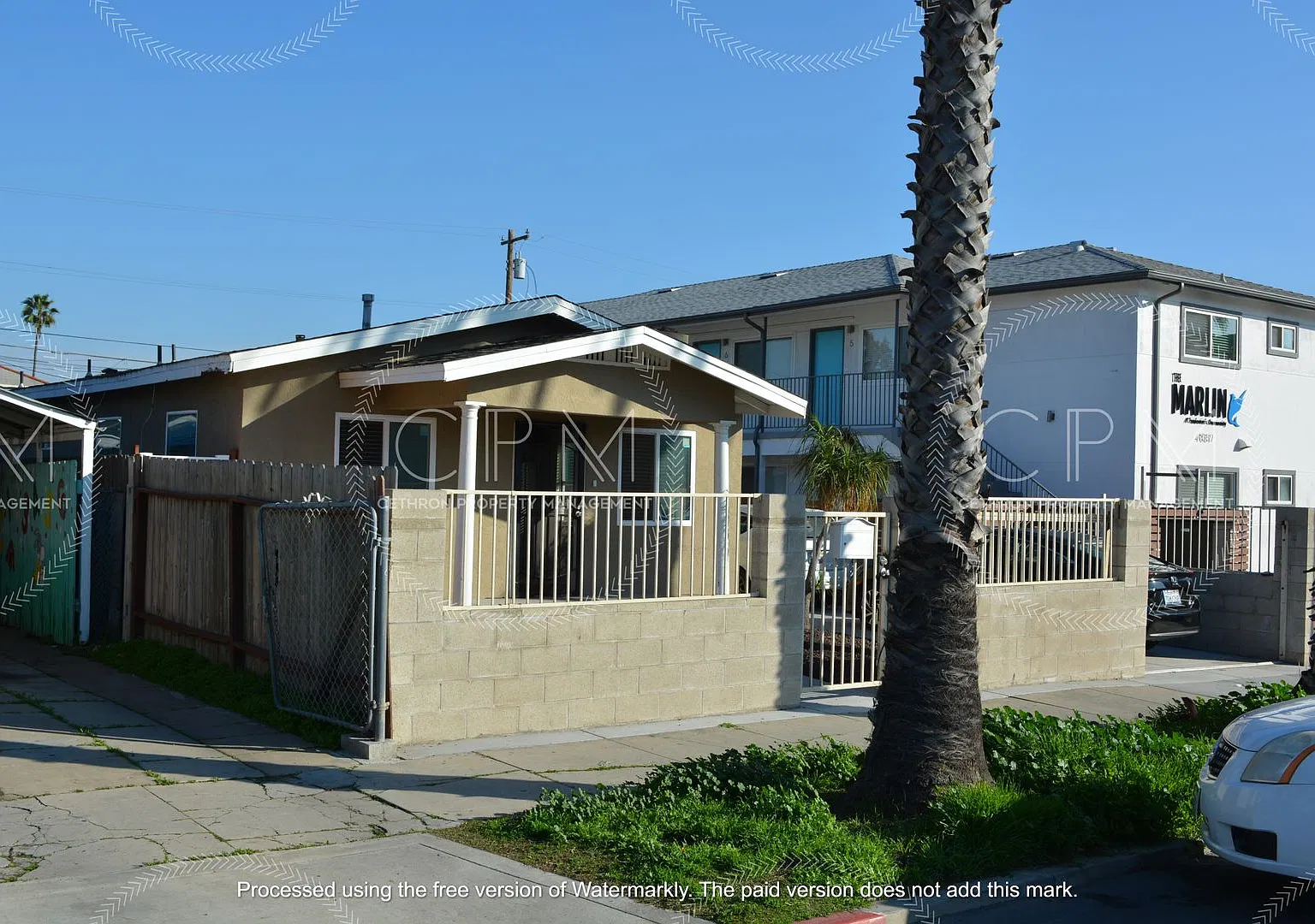 Spacious 3 Bedroom - 2 Bathroom House in City Heights — Photo 2