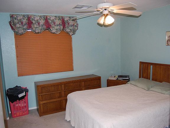 4th image of 16914 N 158th Ave