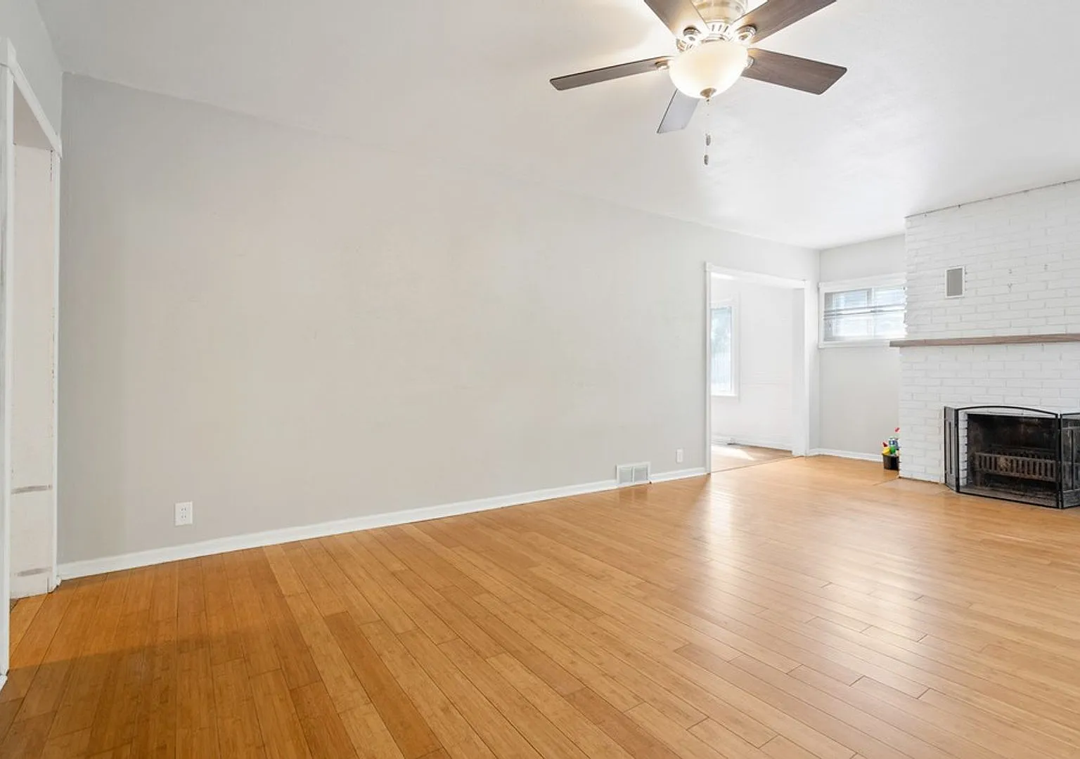1604 Olive St - Cedar Falls — Photo 3