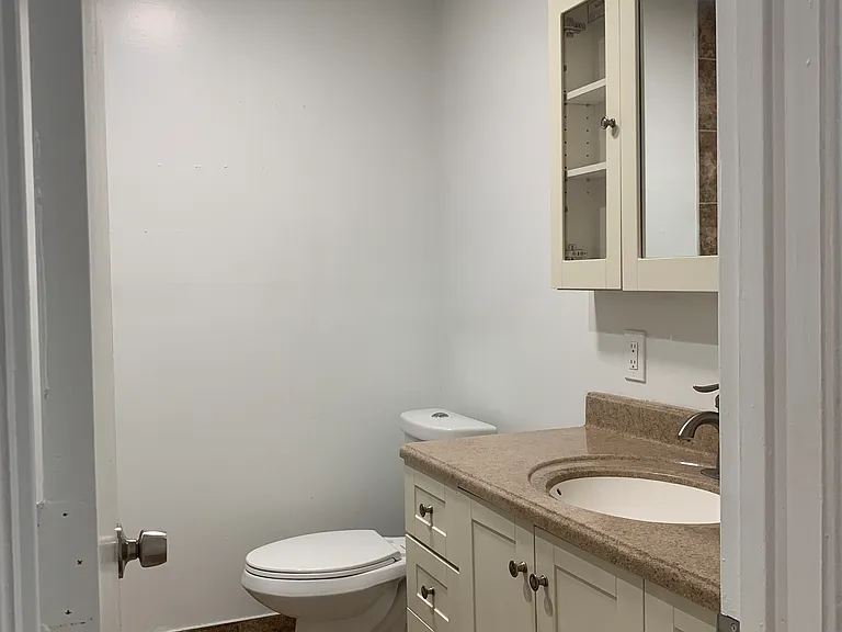 2926 Lake Park Dr — Photo 12