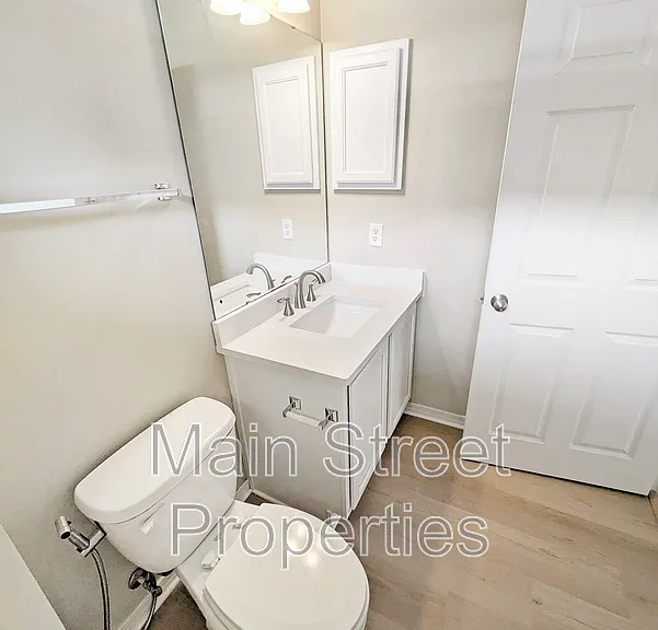 5915 Bilek Dr — Photo 12