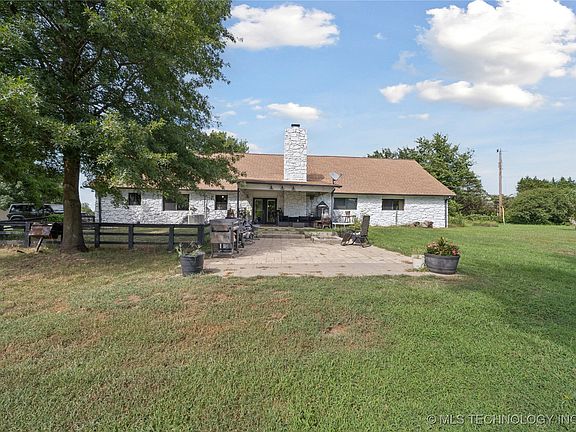2nd image of 9858 N 38th Ave W