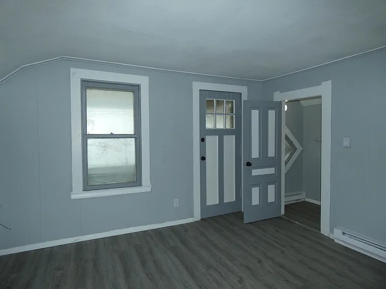 237 Yondota St #B — Photo 15