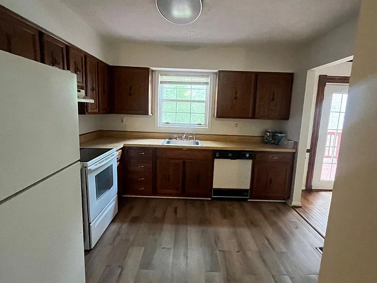12809 Cheval Ct — Photo 27