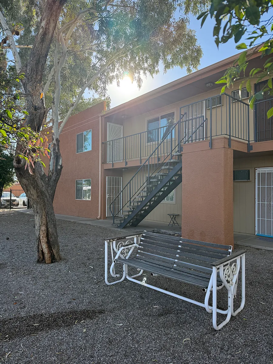 Building Photo - Desert Sage Apartments