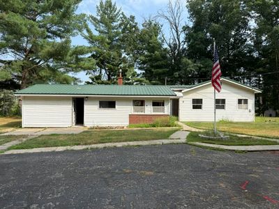 3105 N Evergreen Dr, White Cloud, MI, 49349