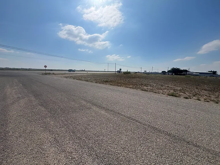 7200 N Lovington Hwy — Photo 2