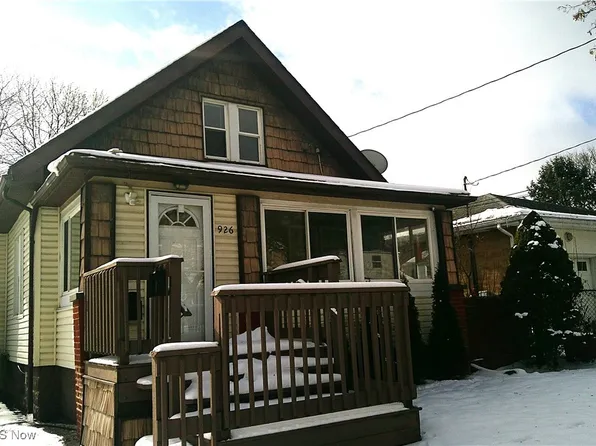 926 Triplett Blvd, Akron, OH 44306