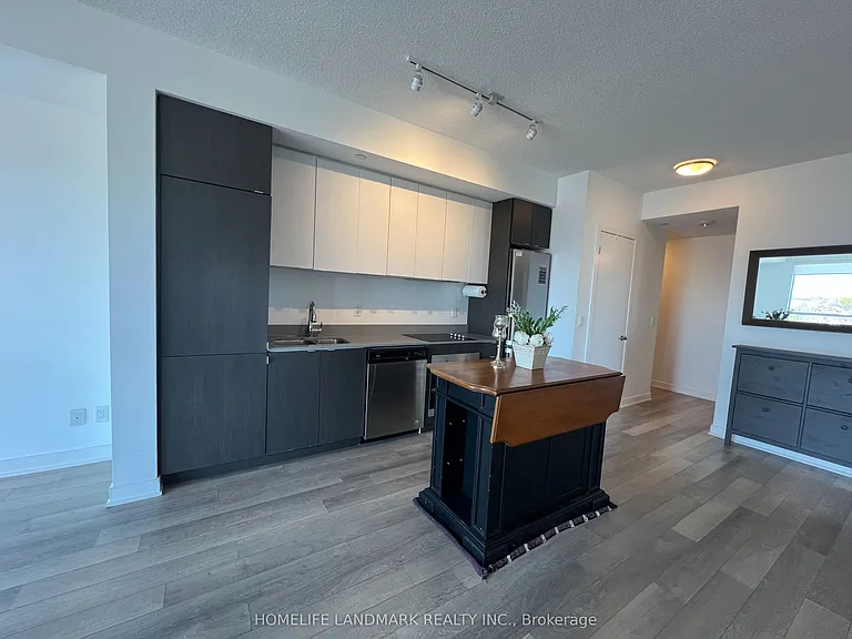 5220 Dundas St #D414 — Photo 16