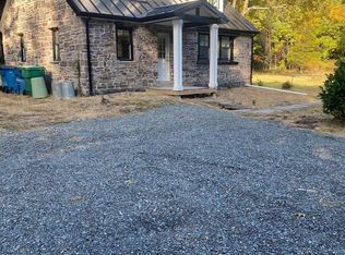 35 Rope Walk Rd, Upper Black Eddy, PA 18972