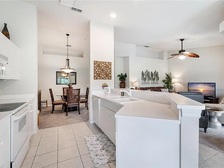 2895 Cypress Trace Cir #202 — Photo 12