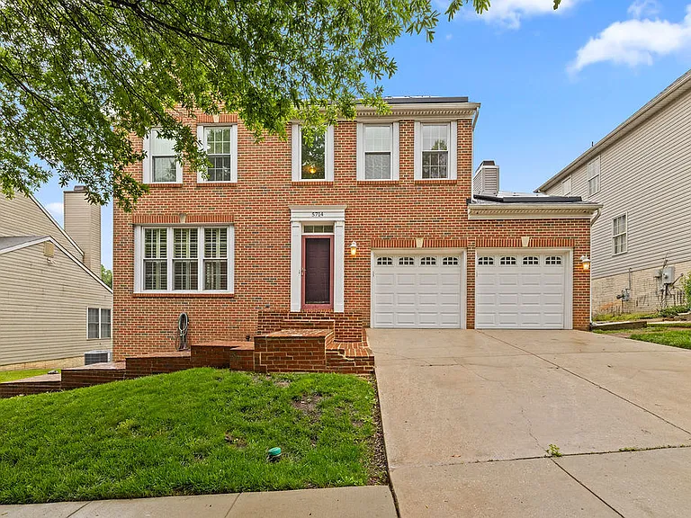 5714 Silk Tree Dr — Photo 2
